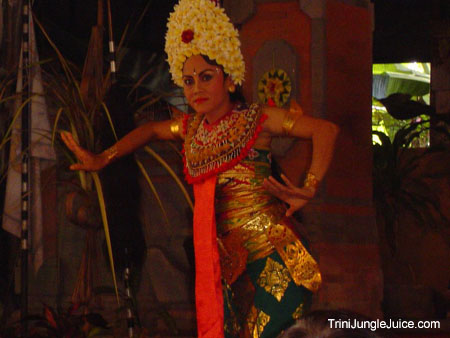 bali2004-056