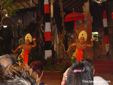 bali2004-058