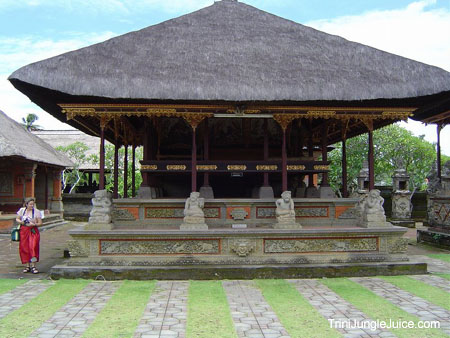 bali2004-098