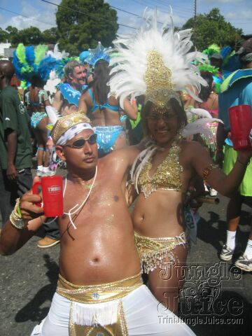 tntc2k5_poison_tue-013