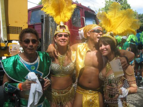 tntc2k5_poison_tue-015