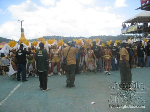 tntc2k5_poison_tue-029