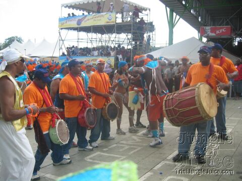 tntc2k5_poison_tue-036