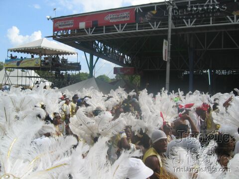 tntc2k5_poison_tue-041