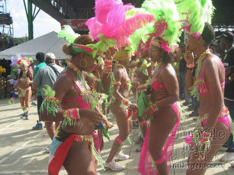 tntc2k5_poison_tue-045