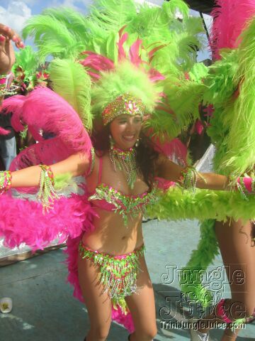 tntc2k5_poison_tue-048