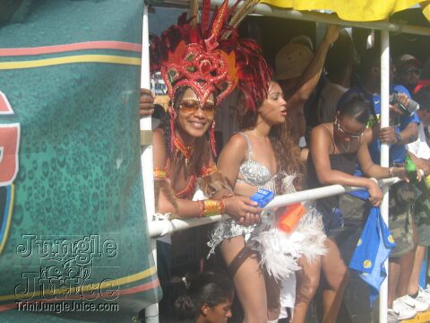 tntc2k5_poison_tue-057