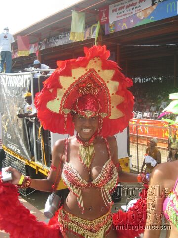 tntc2k5_poison_tue-060