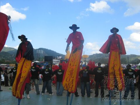 tntc2k5_poison_tue-080