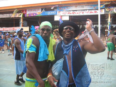 tntc2k5_poison_tue-110