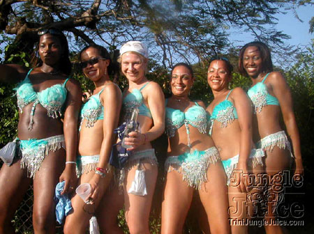 tntc2k5_tribe_mon-052