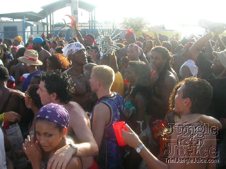 tntc2k5_tribe_mon-056