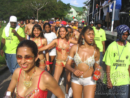 tntc2k5_tribe_mon-074