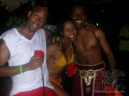 tntc2k5_tribe_mon-112