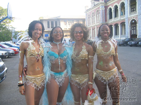 tntc2k5_tribe_tue-04