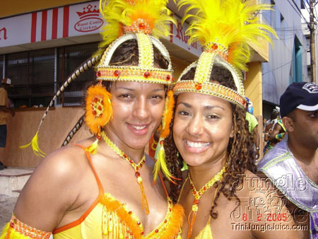 tntc2k5_tribe_tue-27