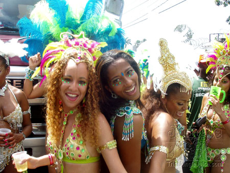 tntc2k5_tribe_tue-59