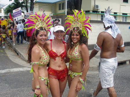 tntc2k5_tribe_tue-60