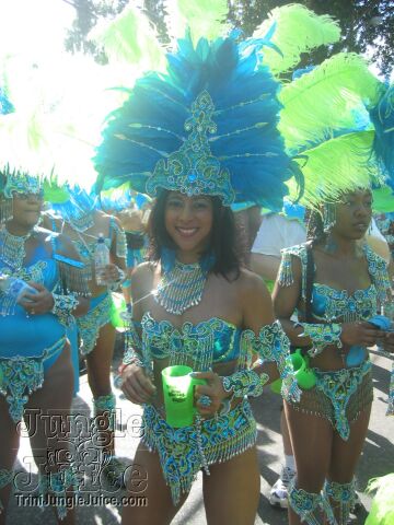 titania_poison_tue-21