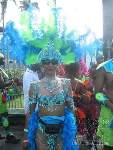 titania_poison_tue-26