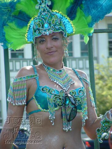 titania_poison_tue-35