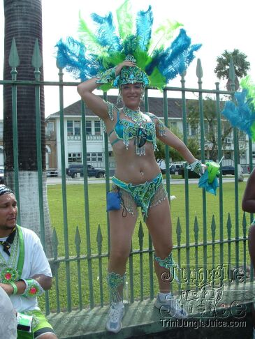 titania_poison_tue-46