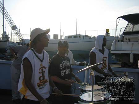 allah_we_boatride-010