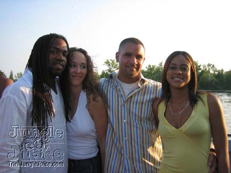 allah_we_boatride-024