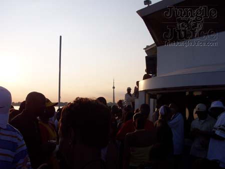 allah_we_boatride-032