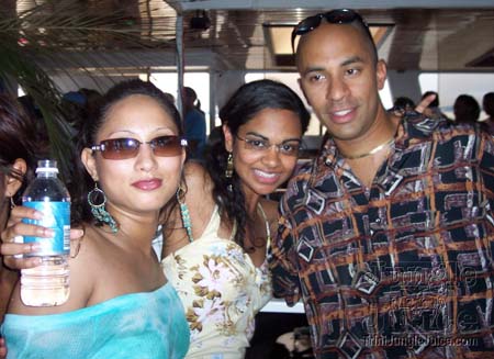 allah_we_boatride-054