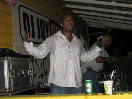 beach_house_winter-45