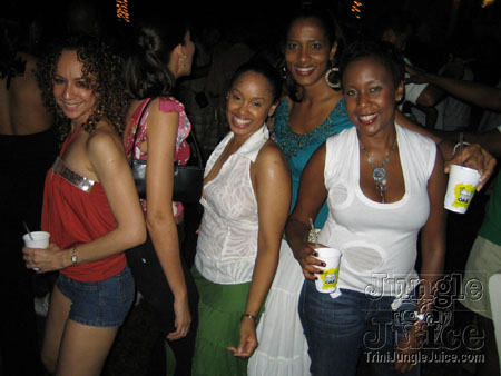 beach_house_winter-49