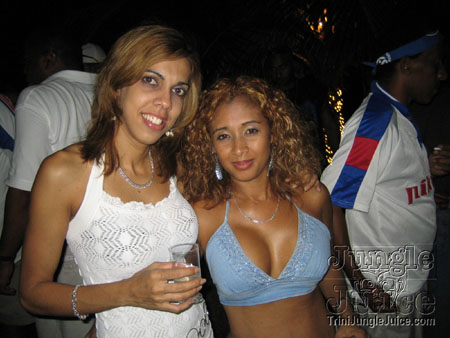 beach_house_winter-52