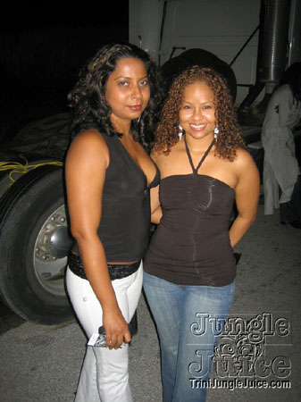 black_white_blend-01