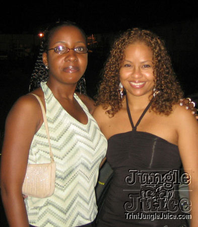 black_white_blend-05