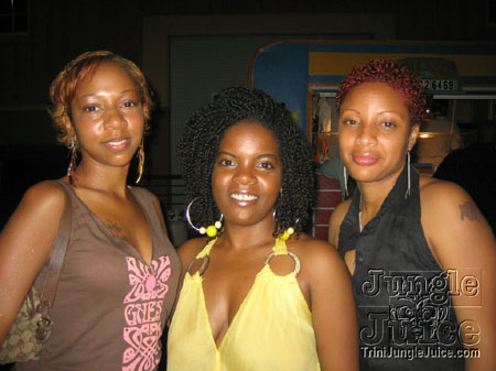 black_white_blend-20