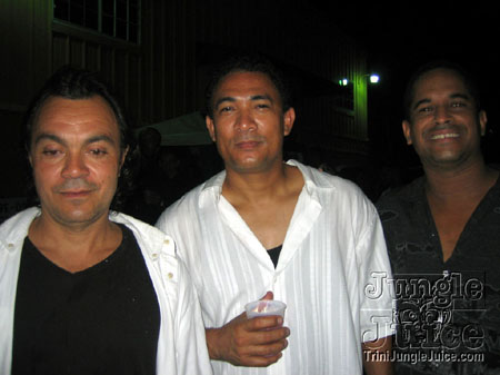 black_white_blend-21