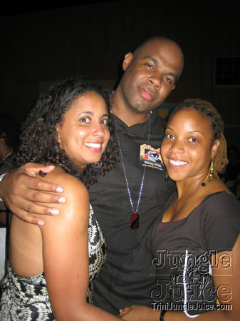 black_white_blend-24