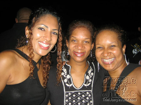 black_white_blend-29