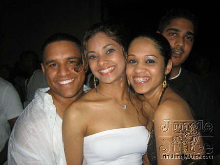 black_white_blend-40