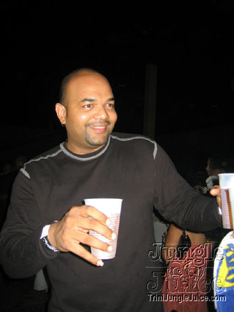 black_white_blend-45