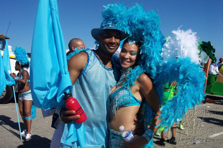caribana_parade_pt1-003