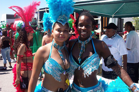 caribana_parade_pt1-008