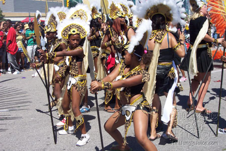 caribana_parade_pt1-018