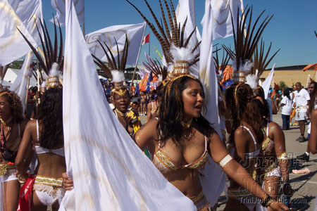 caribana_parade_pt1-036
