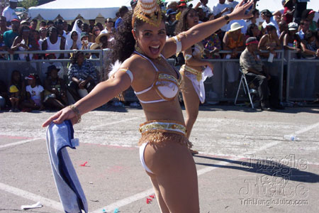 caribana_parade_pt1-038