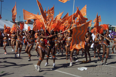 caribana_parade_pt1-040
