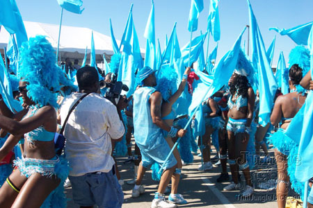 caribana_parade_pt1-047