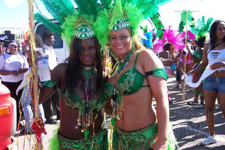 caribana_parade_pt1-052