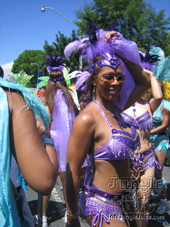 caribana_parade_pt1-063